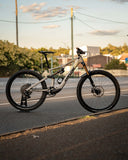 27 Amflow PX Carbon Pro - Moonstone Gray -