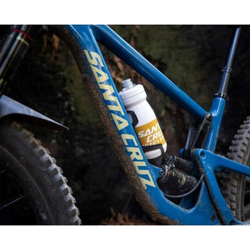 Santa Cruz Carbon Bottle Cage -