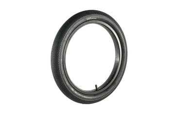 Cult Vans Tyre 18" x 2.3" - Black
