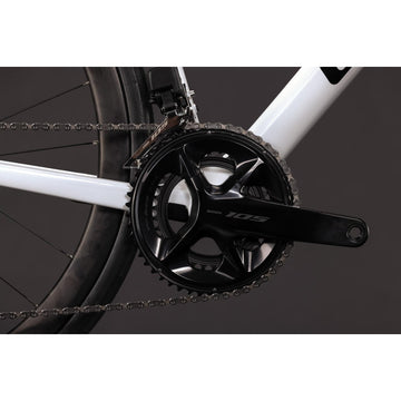 27 Cube Attain C:62 SLX - White 'N' Black -