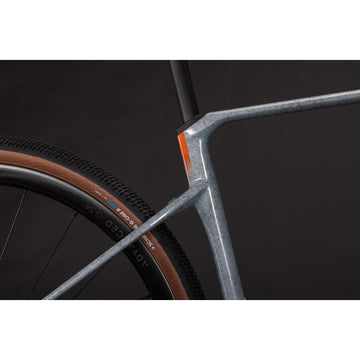 27 Cube Nuroad C:62 Pro Gravel Bike - Wolf 'N' Fibre -