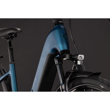 27 Cube Touring Hybrid Pro 800 - Blue 'N' Prism -