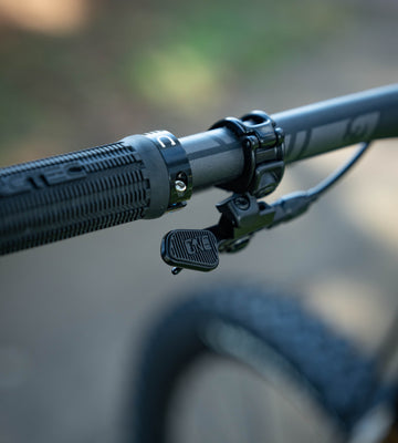 Custom Pivot Switchblade 29 V5 - Electric Lime -