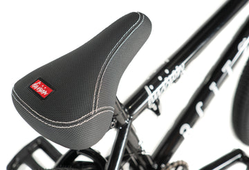 Division Blitzer 18" Bike - Gloss Black
