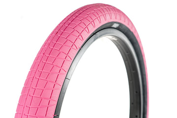 Family F2128 Tyre 20" x 2.3" -