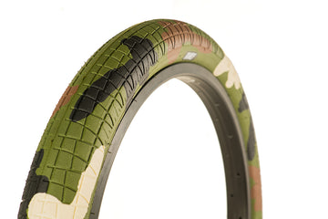 Family F2128 Tyre 20" x 2.3" -
