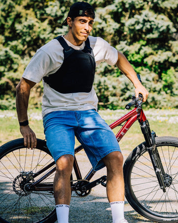 Dharco Gravity Vest -
