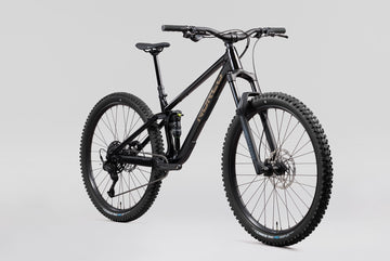 27 Norco Fluid FS 3 - Black -