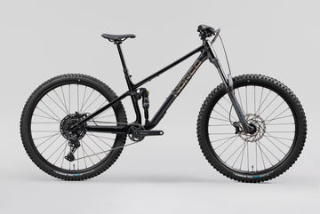 27 Norco Fluid FS 3 - Black -
