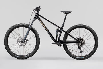 27 Norco Fluid FS 3 - Black -