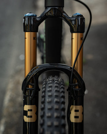 27 Santa Cruz Nomad 7 CC - XT Di2 - Matte Metallic Earth -