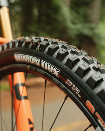 Maxxis Minion DHX - 29 X 2.50 Folding 120TPIx2 DH 3C MaxxGrip TR