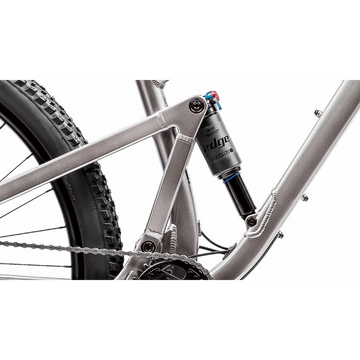 Silverback SE Series 10 Trail Bike - Gloss Moondust Metallic/Matte Black -