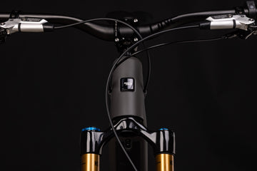 27 Santa Cruz Vala 1 CC - XT Di2 RSV Kit - Matte Carbon Sparkle -