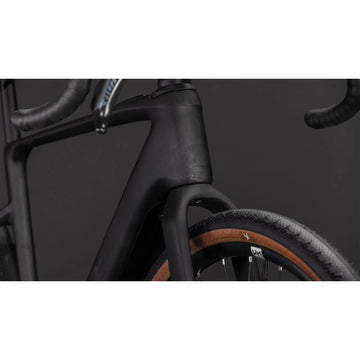 26 Cube Nuroad Hybrid C62 EXC 400X - Blackline -