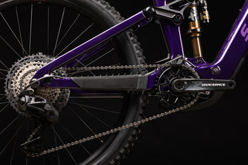 26 Santa Cruz Vala 1 C - XT Di2 Kit - Gloss Deep Purple -