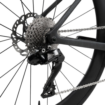 27 XLAB RS7 105 Di2 Road Bike - Singularity Black -