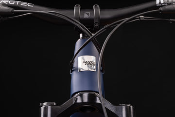 26 Santa Cruz Heckler SL 1 C - 70 Kit - Matte Dark Blue -