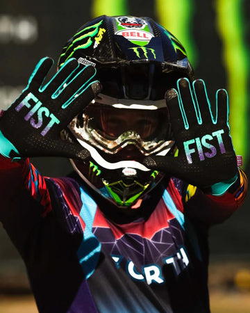 Fist Breezer Glove - Violet Halftone -