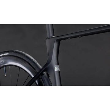 26 Cube Agree C62 Pro - Blackline -