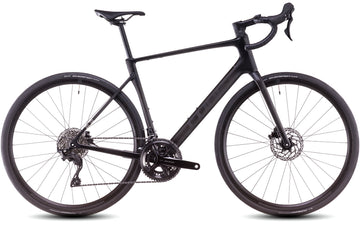25 Cube Attain C62 Race - Black -