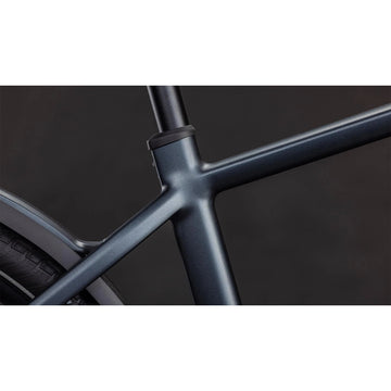 26 Cube Kathmandu Hybrid One 800 - Metallic Grey 'N ' Grey -