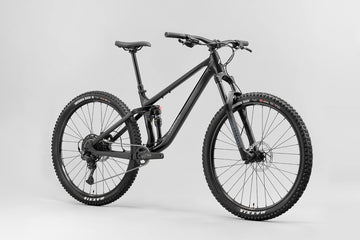 25 Norco Fluid FS 3 - Black-
