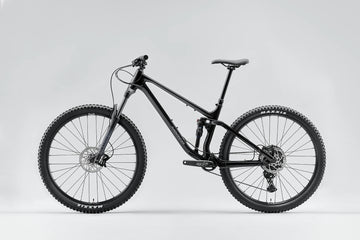 25 Norco Fluid FS 3 - Black-
