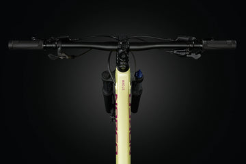 26 Norco Storm 120 - Matte Vanilla -