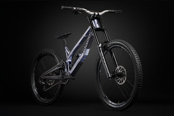 27 Norco Team DH 2 RS - Silver/Blue -