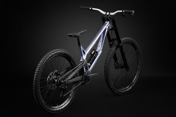 27 Norco Team DH 2 RS - Silver/Blue -