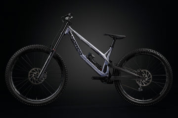 27 Norco Team DH 2 RS - Silver/Blue -