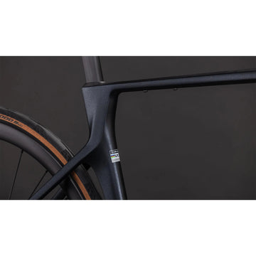 26 Cube Agree C62 SLX - Night Shift 'N' Prism -