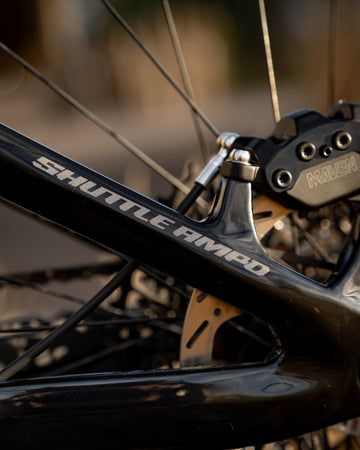 27 Pivot Shuttle Amp'd - Pro X0 - Black Metallic Stone -