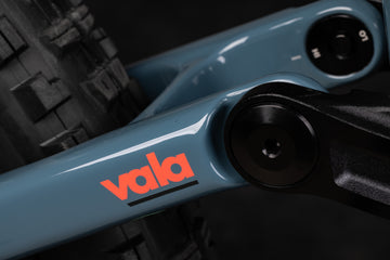 27 Santa Cruz Vala 1 CC - XT Di2 RSV Kit - Gloss Slate Blue-