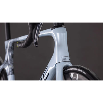 26 Cube Agree C62 Race - Glacier 'N' Black -