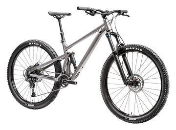 25 Silverback SE Trail 10 27.5" - Gloss Moondust Metallic/Matte -