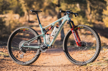 Reserve 28 XC SL Carbon Centrelock- DT 180 -
