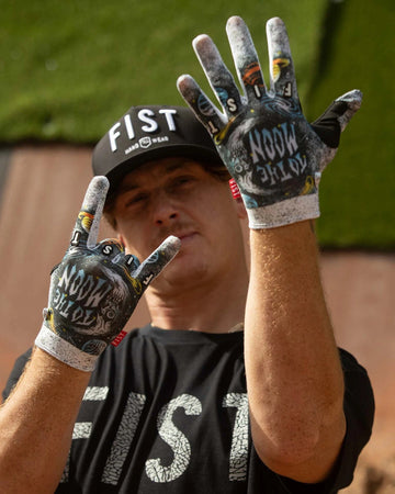 Fist Breezer Glove - Corey Creed To The Moon -